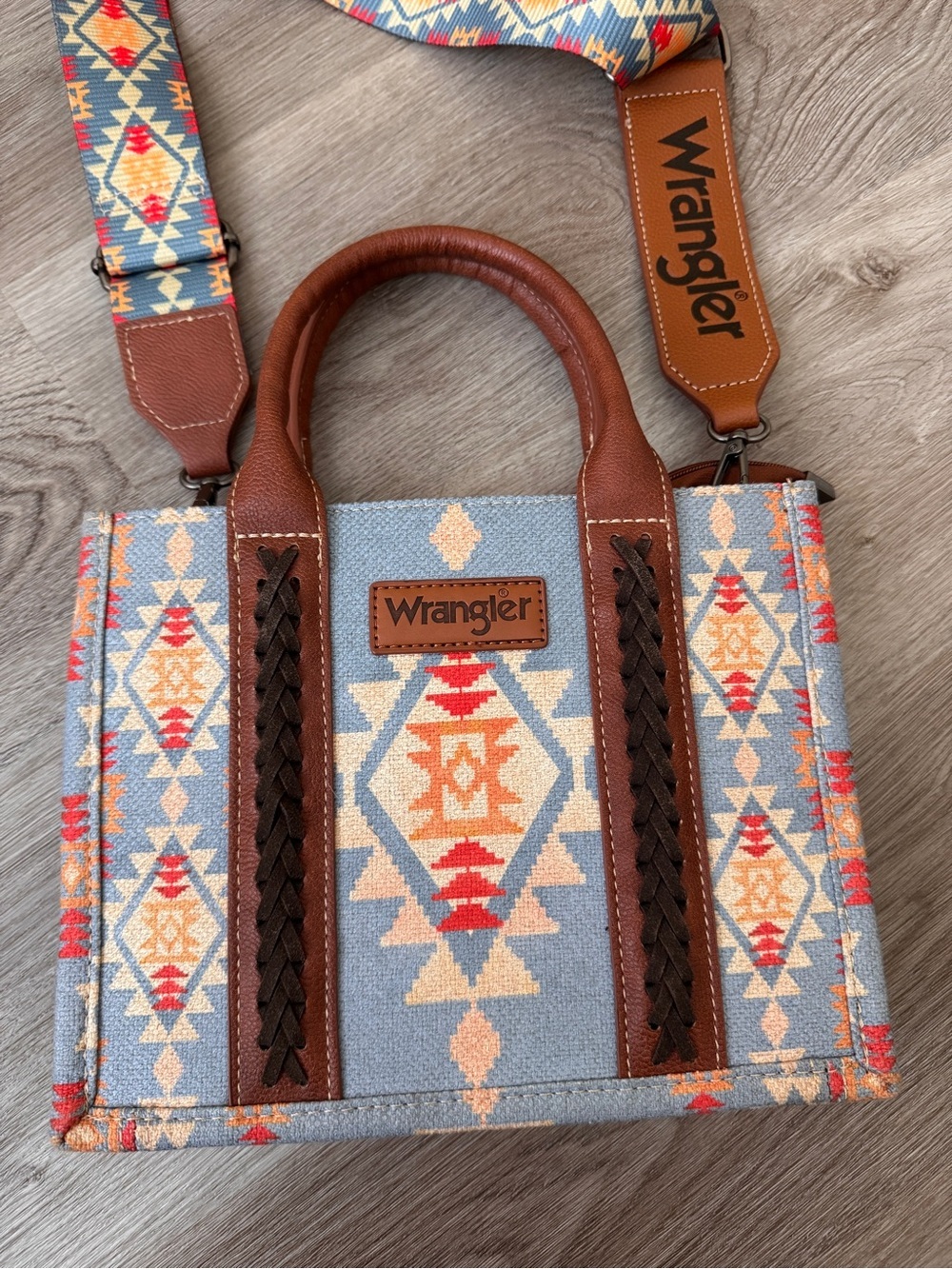 Wrangler Aztec Blue Western Tote Bag Crossbody Purse - Picture 2 of 7